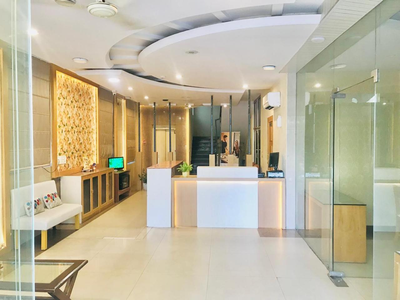 Hotel Tulip Palm Džajpur Exteriér fotografie